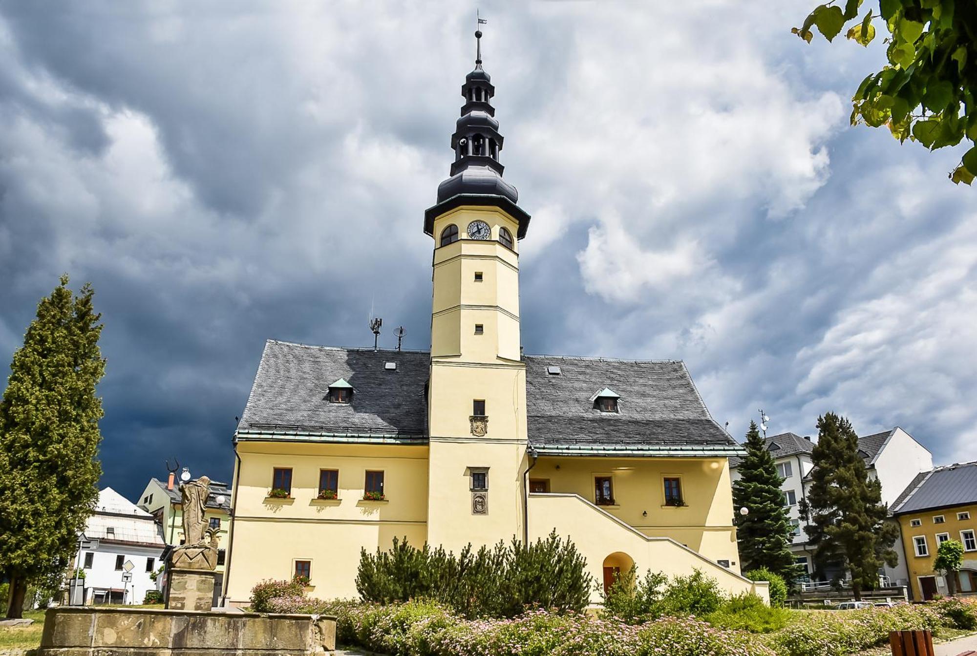 Penzion U Skoly Staré Město Exterior foto